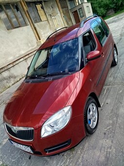 Skoda Roomster family 1.2 12v 47kw benzín rv.2008 - 9