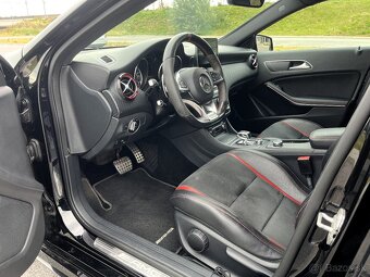 Mercedes Benz A 45 AMG - 9
