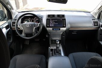 Toyota Land Cruiser 2.8 D-4D 204 Comfort A/T 4x4 - 9