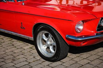 Ford Mustang Fastback 5.0 V8 , modelový rok 1967 - 9