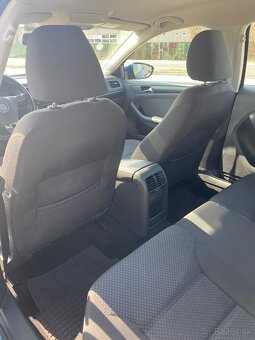 Volkswagen Jetta 1.6 TDI ,77kW - 9