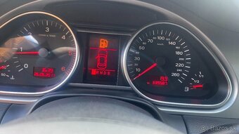 Audi Q7 3.0 TDi 7MIESNTNA - 9