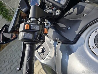 Kawasaki GTR 1400 - 9