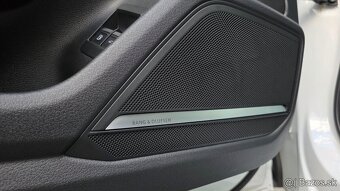 AUDI A6 C8 Sline 55TFSI e Quattro - PHEV 270kW odpočet DPH - 9