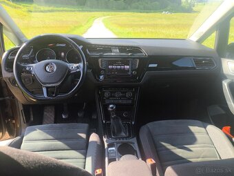 Volkswagen Touran 2.0TDi 110kw 7 miestne - 9