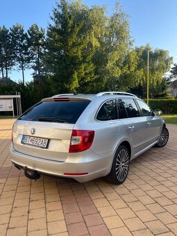 Škoda Superb Combi 2,0tdi 125kw DSG 4x4 L&K - 9