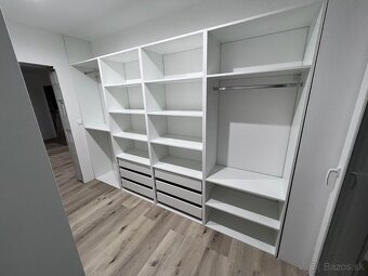 Predám šatníkové regále - úplne NOVE - DEKOR - Biela - 9