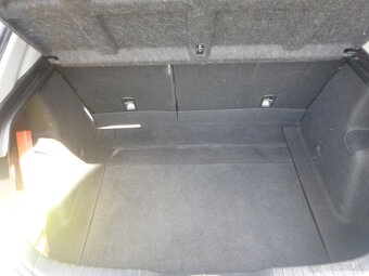 Honda Civic 1,4i 16V 2012 - 9