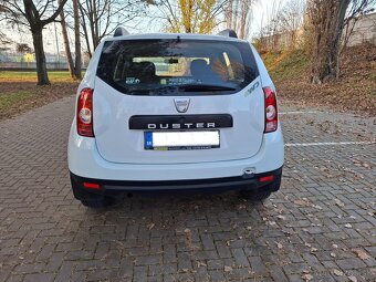 Dacia Duster 1.6i 4x4 - 9