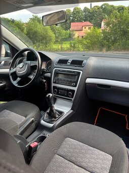Škoda Octavia Combi 1.6 TDI 🟢 - 9