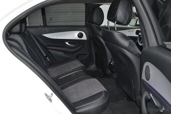 Mercedes-Benz E trieda Sedan 220 CDI 4-Matic 9G-tronic - 9