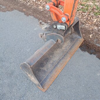 Minibager Kubota KX016-4 - 9