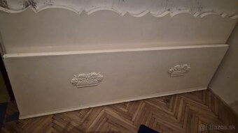 Starožitnostá spálňová zostava biela - 9