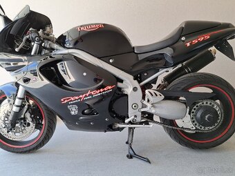 Triumph Daytona T595 - 9