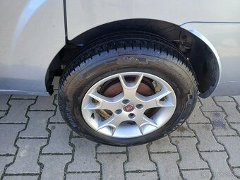 Fiat Doblo 1.3jtd 62kw Acapulco model 2009 - 9