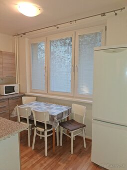 2 izbový , Obr. mieru, sidl.II, Prešov, 54 m2, loggia, 1/8 - 9