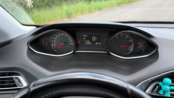 Peugeot 308 - 9