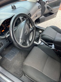 Toyota Avensis 2.2 D, r.v. 2007, 110kW - 9