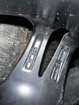 4x98 R14 5,5J ET38 + 175/65 R15 zimné - 9