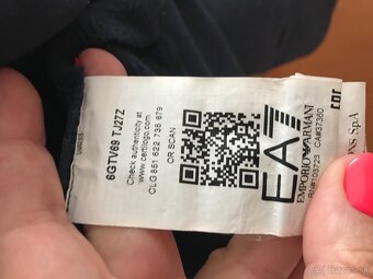 EMPORIO ARMANI originál z kryštálmi damska mikinka S/M - 9