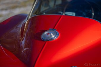 Chevrolet Corvette C2 Stingray (1964) - 9