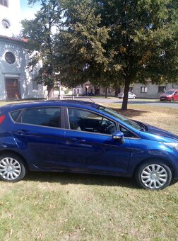 Ford Fiesta 1.2516v 60kw rok 2015 Trend - 9