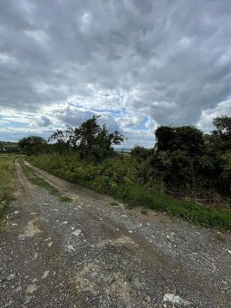 Znížená cena pozemok nad Skalicou - 9