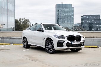 BMW X6 40i - 9