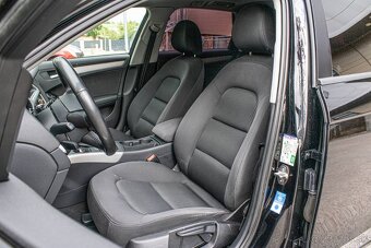 Audi A4 Avant 3.0 TDI - 9
