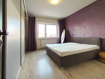 Kompletne zariadený byt pri Holiday Inn, skvelé bývanie a - 9