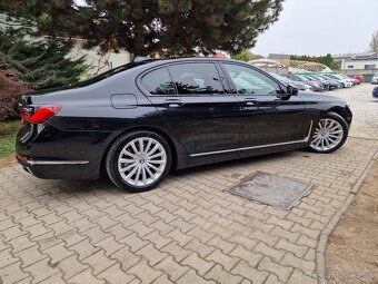BMW rad 7 xDRIVE 740d A/T8 340k (diesel) - 9