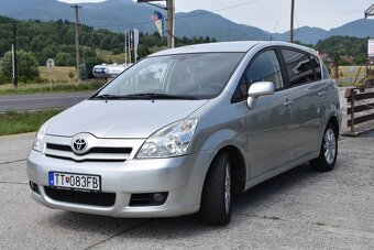 Toyota Corolla Verso 2.0 D-4D Base - 9
