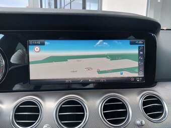 Mercedes-Benz E 220 d 4MATIC kombi - 9