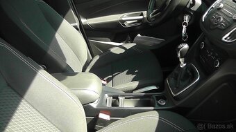 Ford C-Max - 9