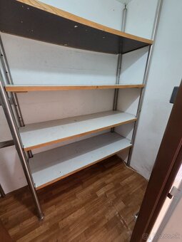 Na prenájom zariadený trojizbový byt s garážou - 9