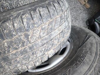 255/70 R15 C 6x139.7 M+S - 9