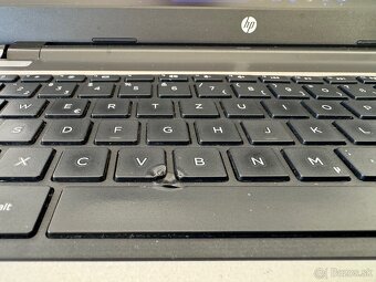 Šikovný notebook HP 250 G3 - 9