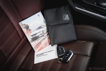 BMW 330e Touring xDrive MOZNY ODPOCET - 9