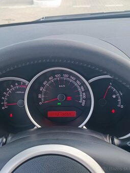 Kia Venga 1.4 G4FA benzín - 9