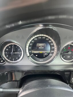 MERCEDES-BENZ E 250 CDI 4MATIC W212 - 9