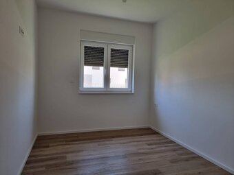 CHORVÁTSKO - Pekné apartmány 350m od pláže (S1) - VODICE - 9