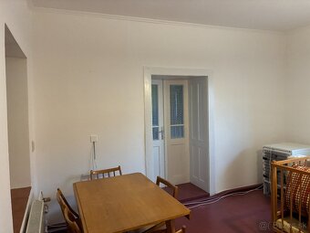 Rodinný dom 4.izbový + viničný domček s pozemkom - 9