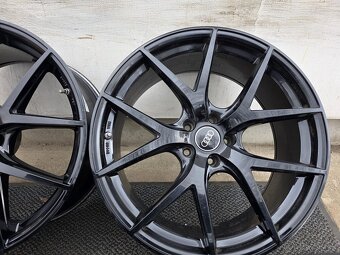 PLATIN-BLACK COLOR 5X112 R20 - 9