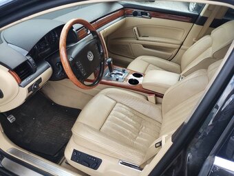 Volkswagen Phaeton 3.0 TDI 171kw 6AT - 9