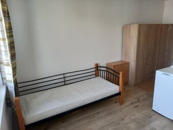 Garsonka Prievidza - 9