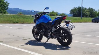 Honda CB 750 Hornet 2025 - 9