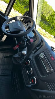 Iveco Daily 3,0 HPI Long Hi-Matic Chladak + Hydraulicke čelo - 9