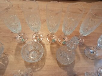 Kryštál pohár atd - 9