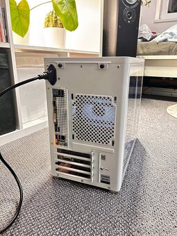 Herný PC - Ryzen 5 1600, RX 580 - 9