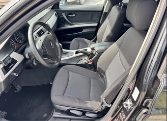 BMW Rad 3 Touring 320d A/T - 9